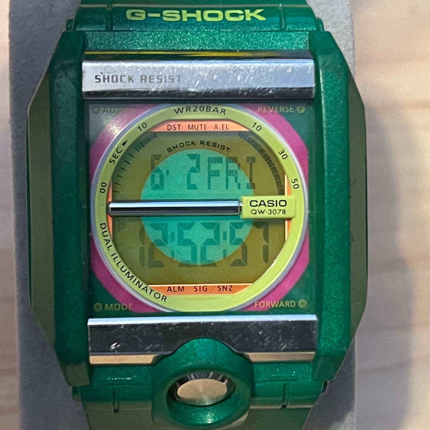 WTS] Casio G-Shock G-8100D-3 Vintage Dual Illuminator Rare Green