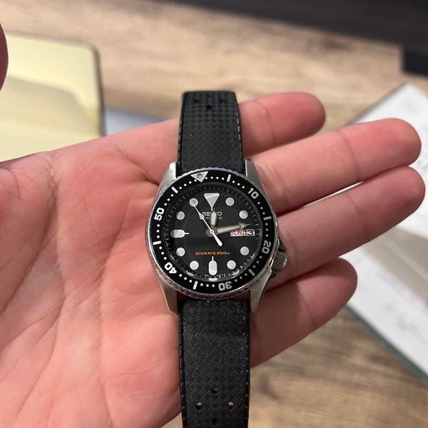 [WTS] Seiko SKX013 (Needs Servicing) WatchCharts