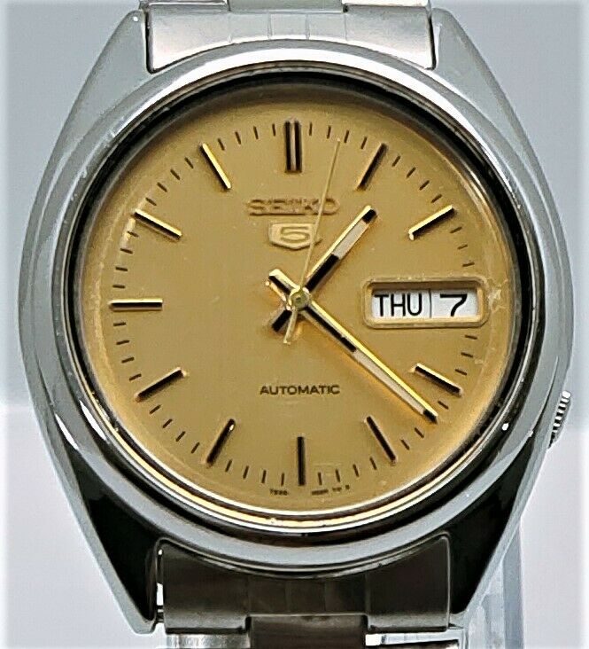 VINTAGE SEIKO 5 AUTOMATIC 7S26 0530 A4 JAPAN MADE MEN S WATCH