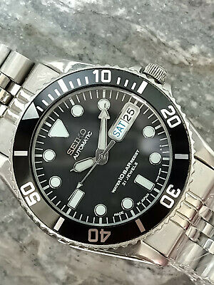 SEIKO DIVER 7S26-0050 SKX023J 10 BAR RESIST AUTOMATIC