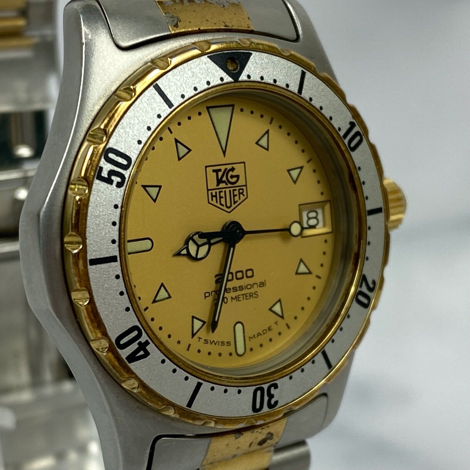 TAG HEUER Professional 200 974.013 Date Swiss Made Mens Watch 