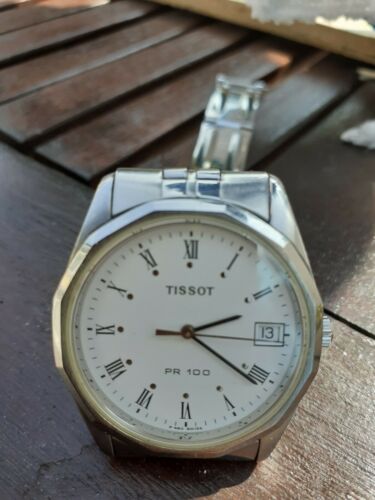 VINTAGE TISSOT PR 100 P360 460 SECOND MINUTE HOUR AND DATE LOVELY