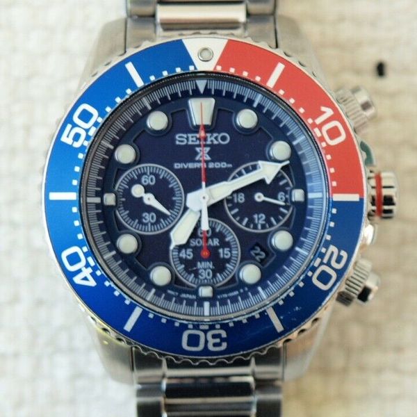 Seiko Solar Chronograph Pepsi cal V175-0AD0 Diver's 200m WR Mens Wrist  Watch | WatchCharts