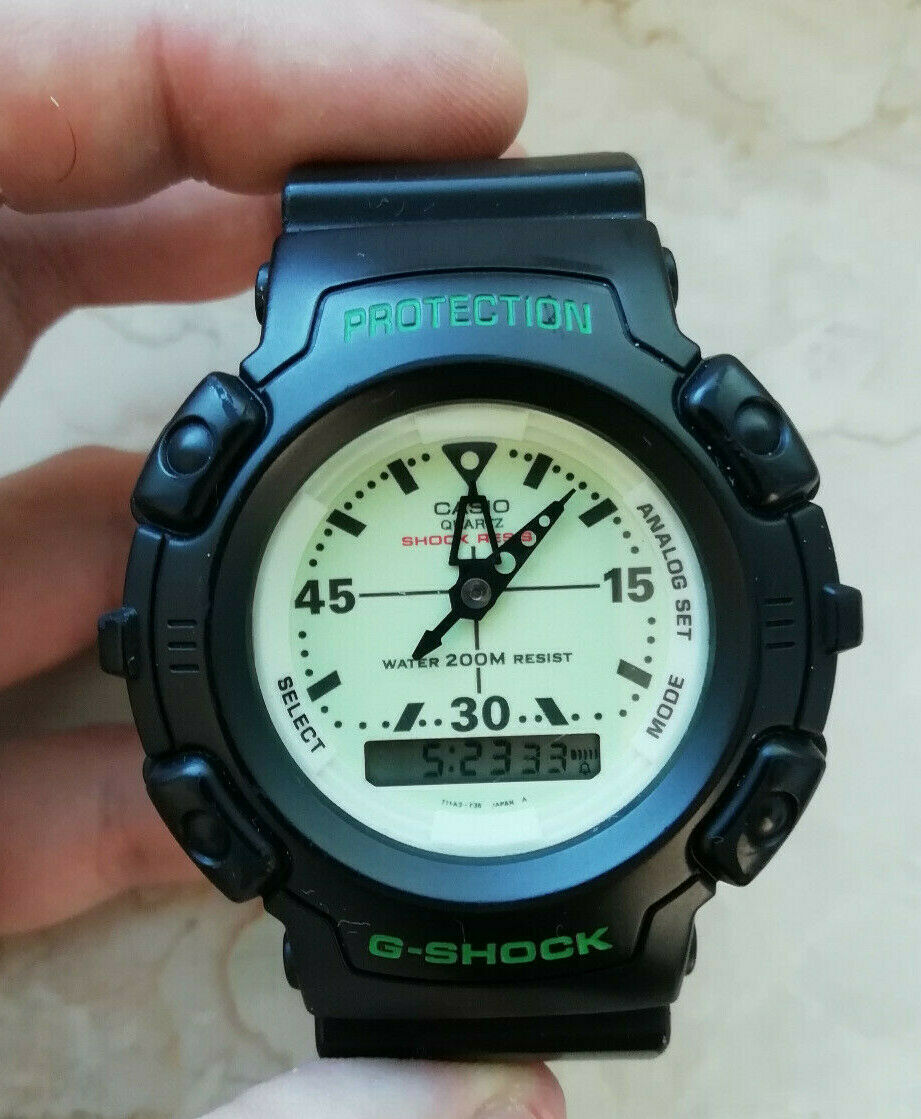 Casio G-Shock AW-560 Vintage Analog-Digitaluhr Herren