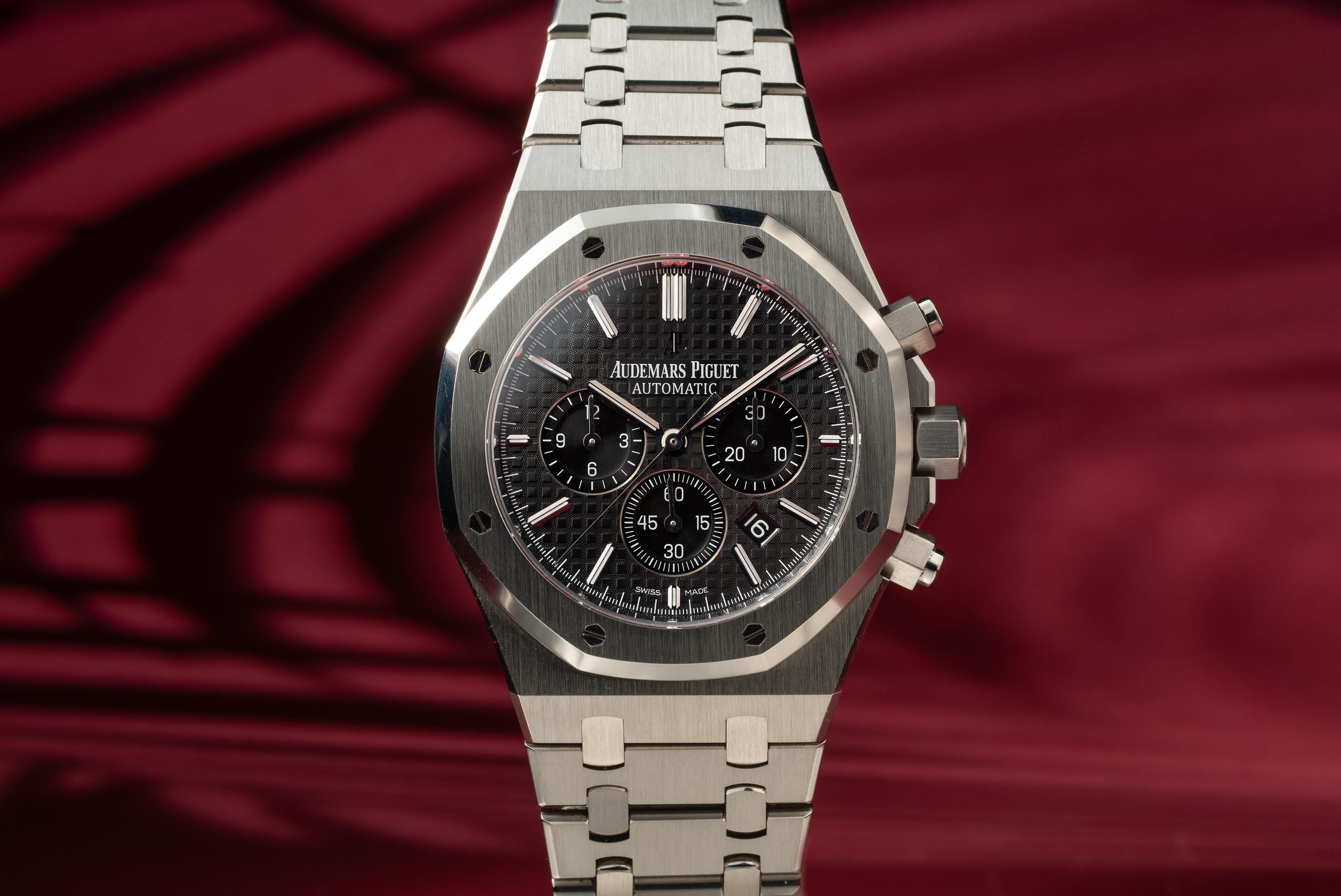 Audemars piguet discount royal oak red