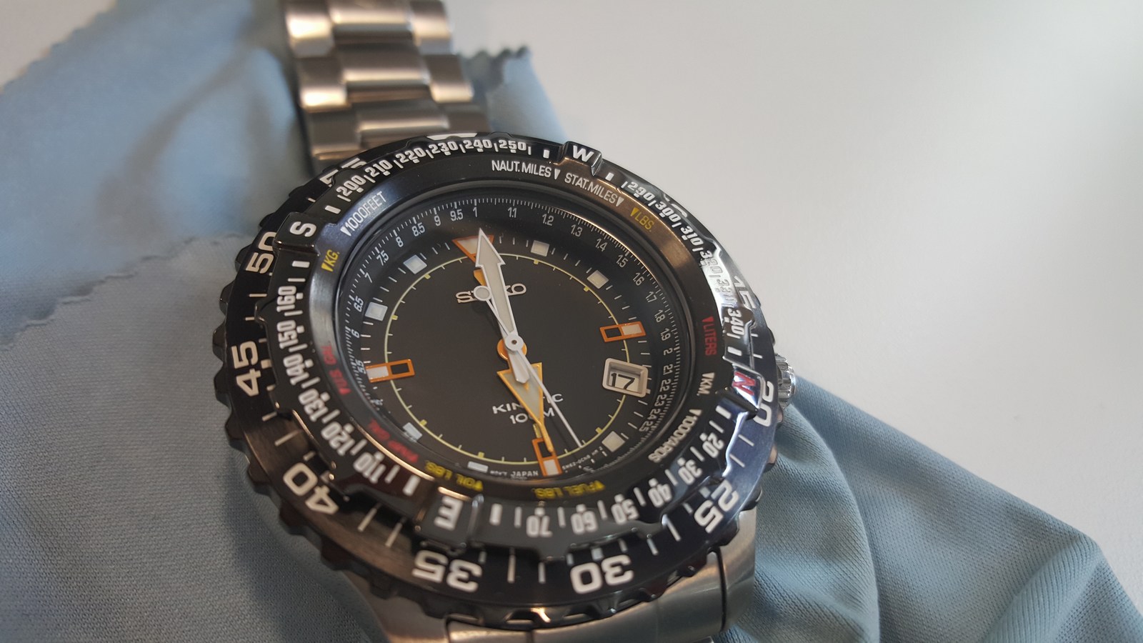 Seiko Kinetic SKA423P1 - dual bezel - multicoloured beast of a watch-  extremely rare - UK seller | WatchCharts