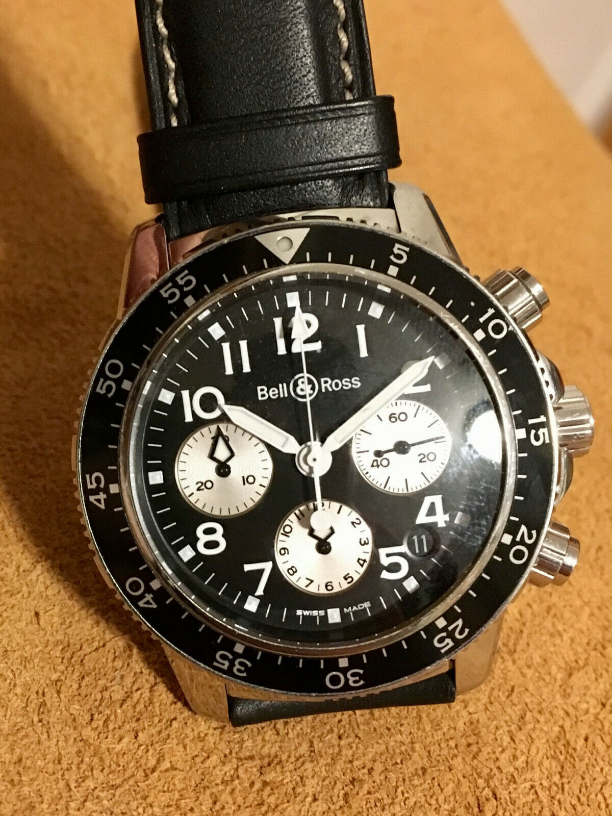 BELL ROSS PILOT SAPPHIRE 41MM REVERSE PANDA DIAL