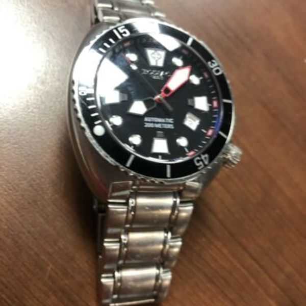 Zodiac Oceanaire Automatic Z08000 Diver watches Swiss made