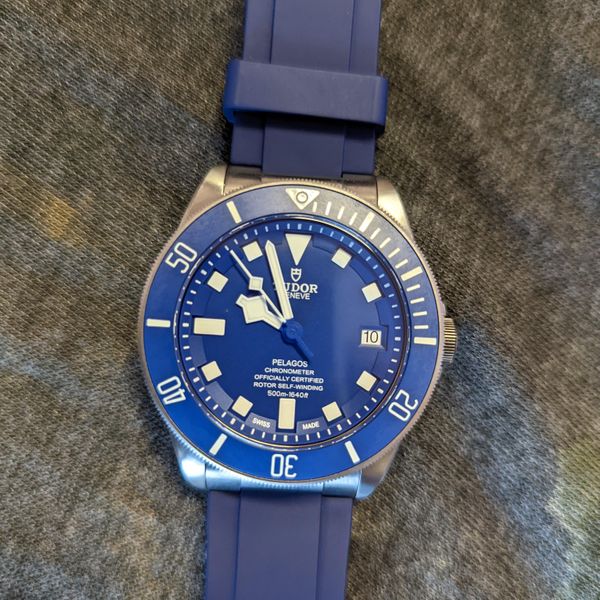 [WTS] Tudor Pelagos Blue w/ Rubber Strap | WatchCharts