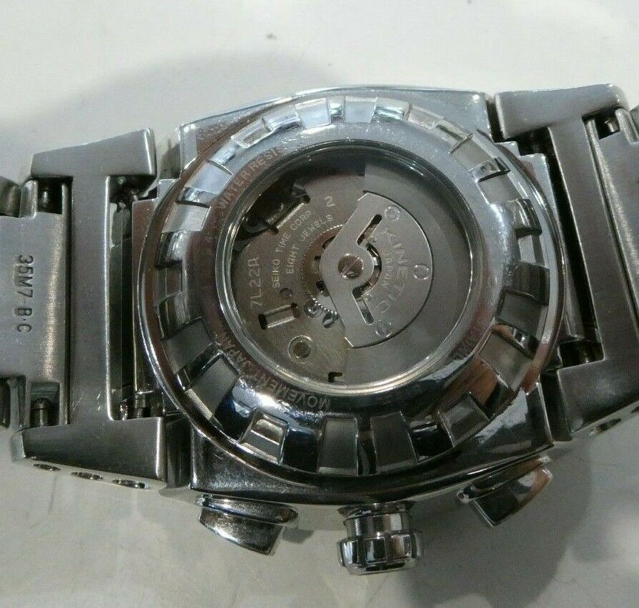 Seiko Sportura Kinetic Chronograph 7L22A Mens Watch | WatchCharts