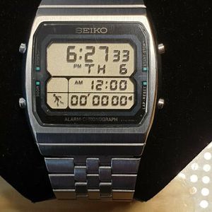 Seiko A714-5050 Running Man Vintage LCD / Digital Herrenuhr Super Zustand!  | WatchCharts