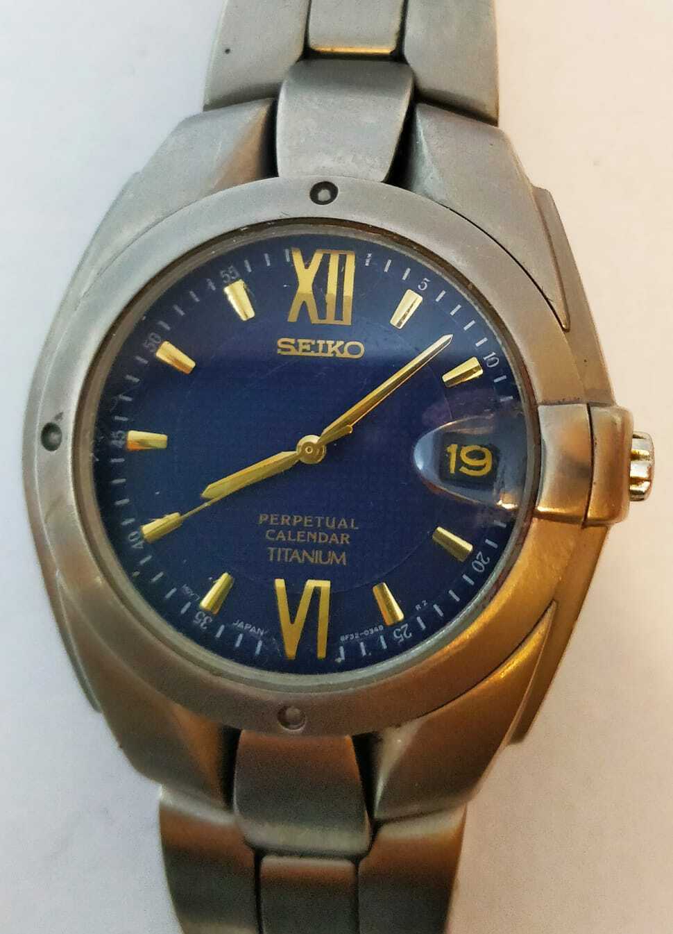 SEIKO 8F32 004A Titanium Perpetual Calendar Quarz Men s Watch