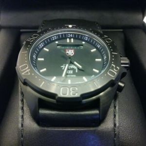 STUSSY LUMINOX Wrist Watch 25th Anniversary Limited Edition Rare WatchCharts Marketplace