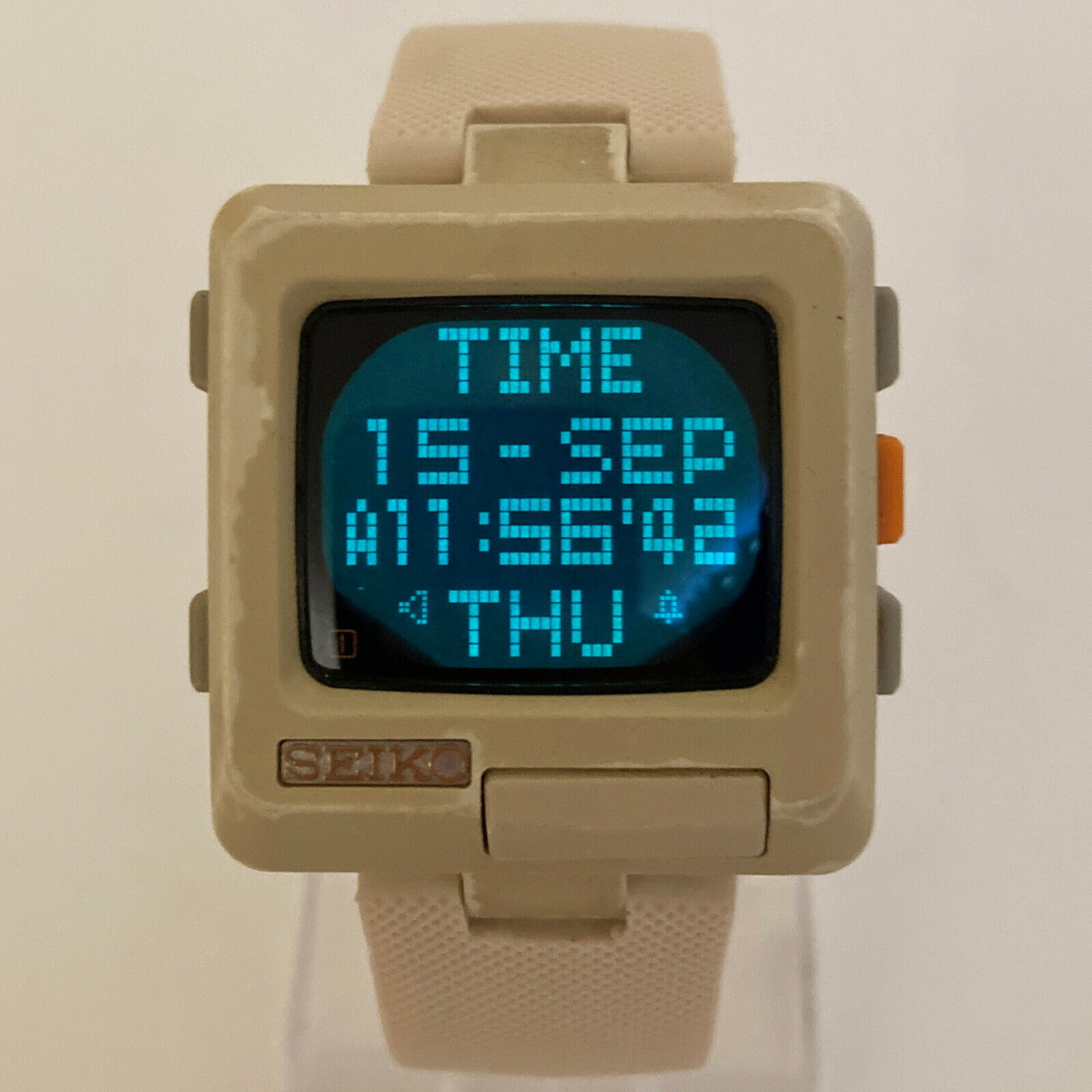 Vintage 1990's SEIKO TIMETRON Watch W853-4000 Beige square blue LED LCD  digital | WatchCharts Marketplace