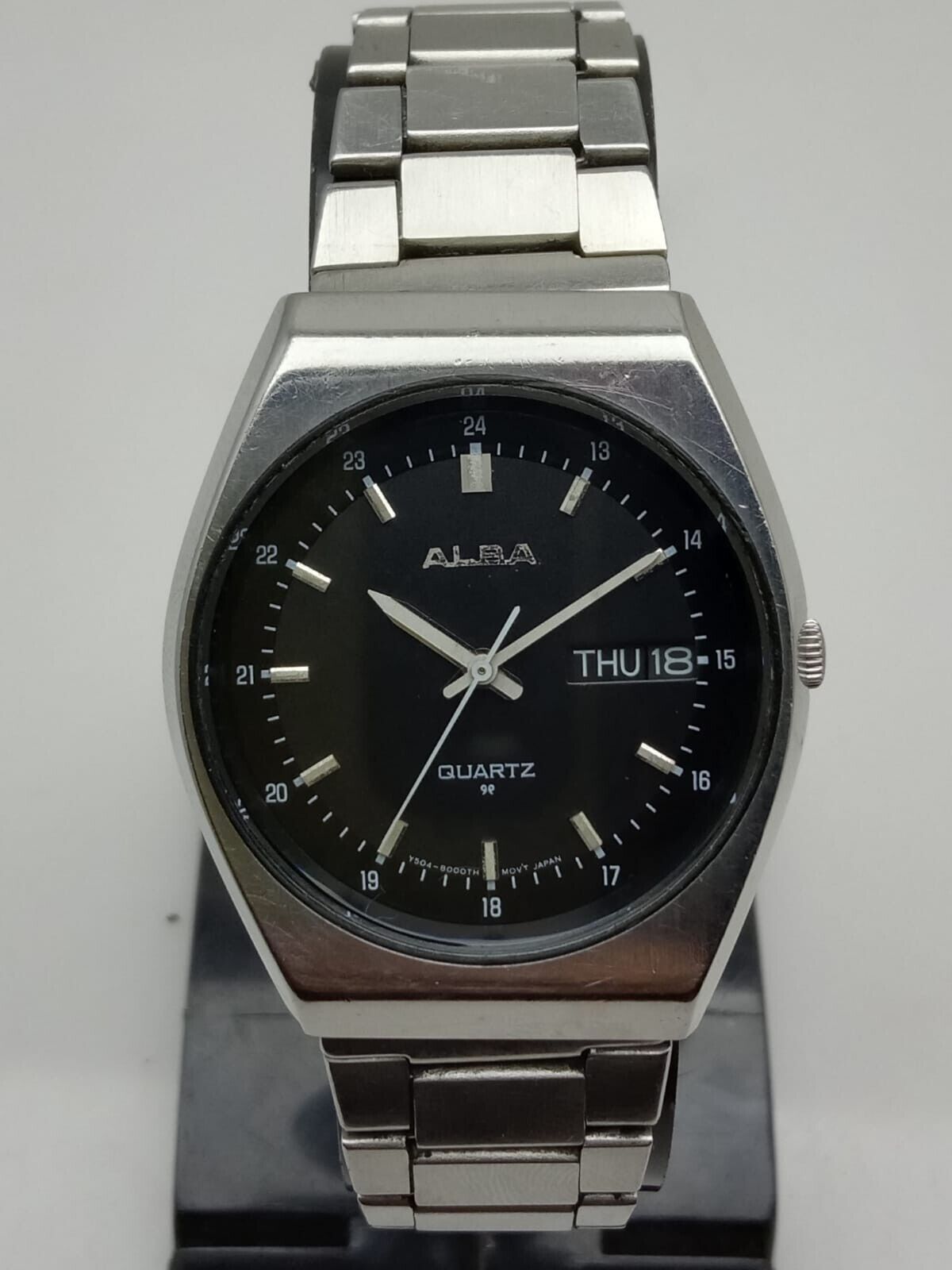 SEIKO Alba Quartz Y504-8000 Black Dial Vintage Men