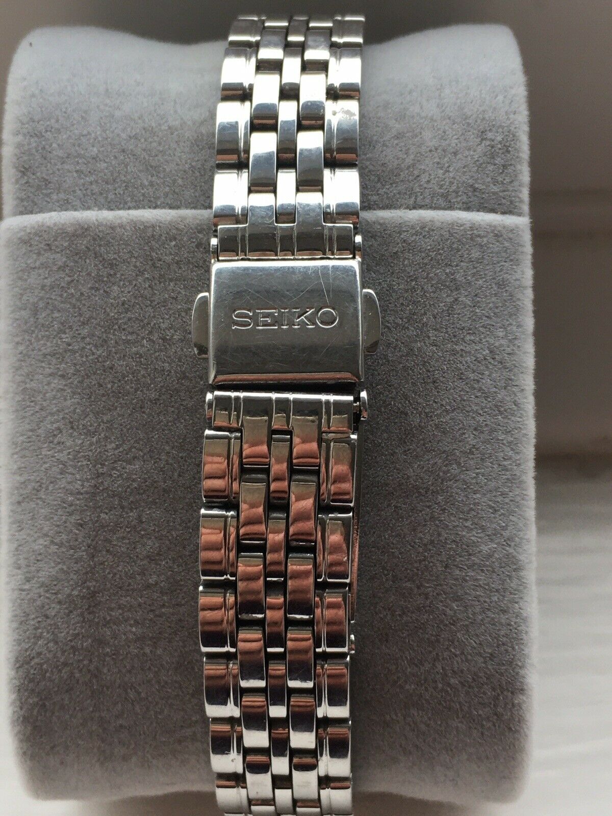 STUNNING LADIES SEIKO WATCH 6N22 0080 QUARTZ SWAROVSKI CRYSTALS