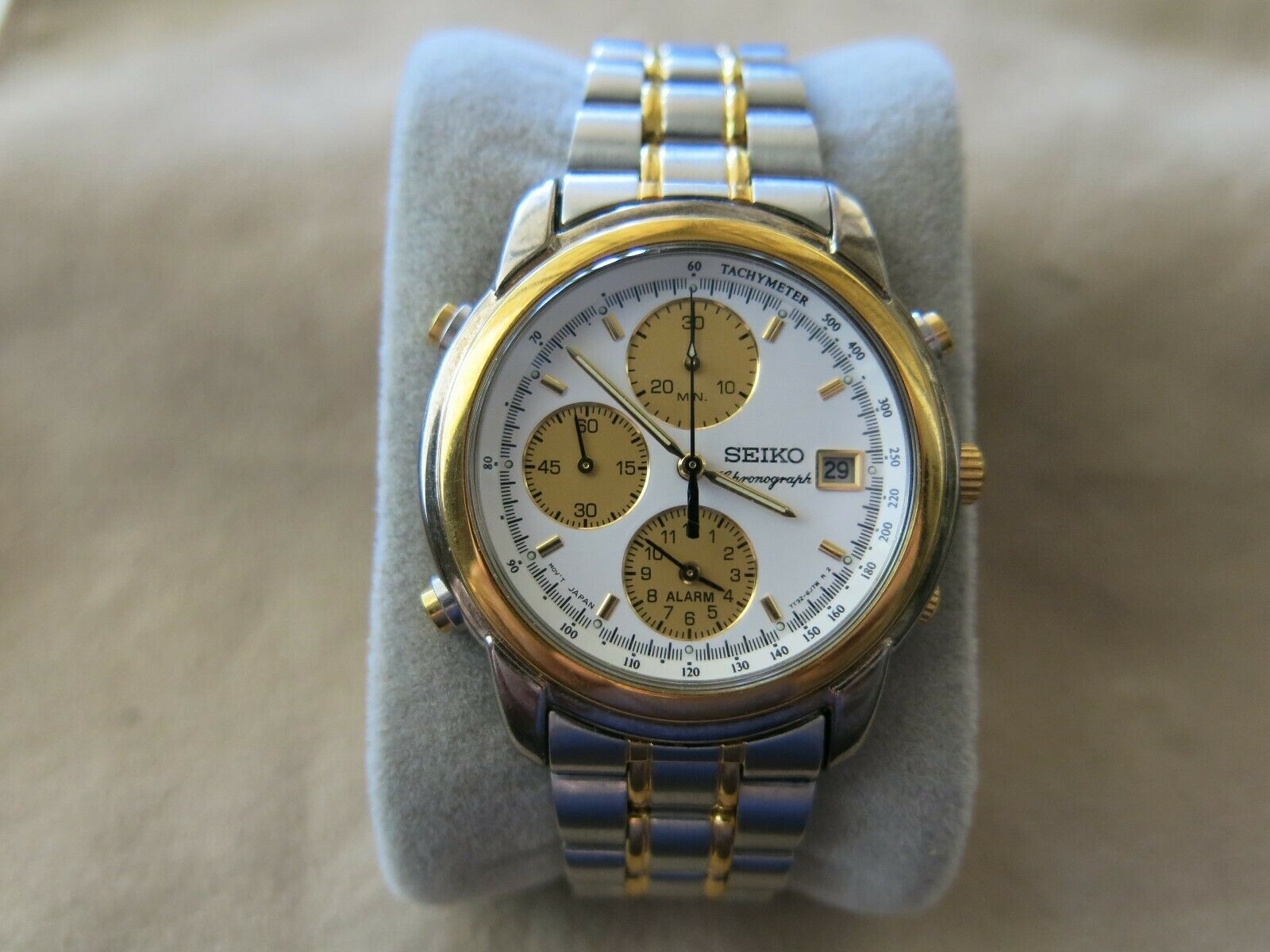 Seiko Chronograph 7T32-6G43 New battery and completely reset fully