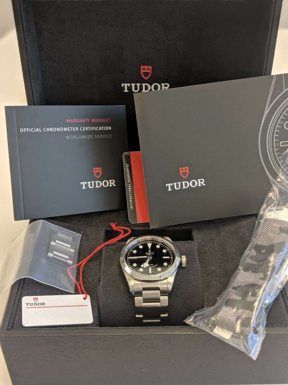 pre owned tudor black bay 36