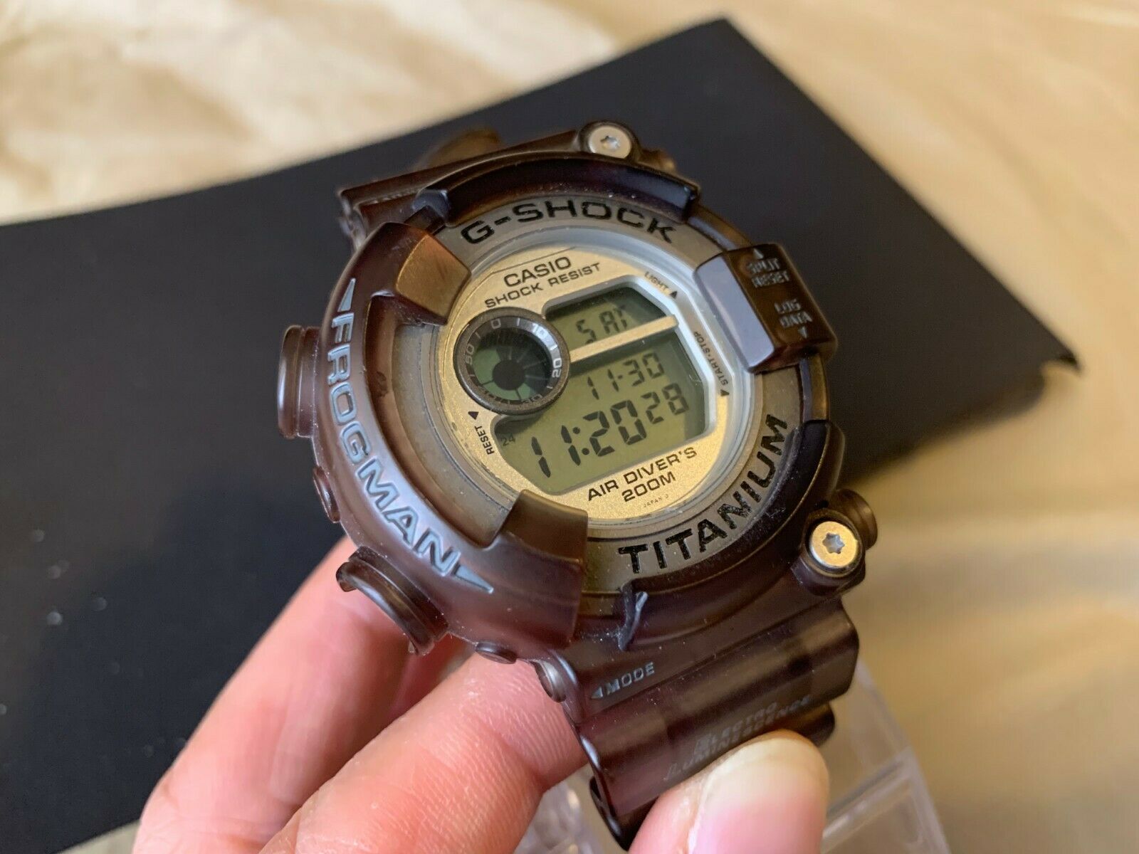 G-Shock Dw-8200 Casio Frogman 1294 White (Not Working) | eBay
