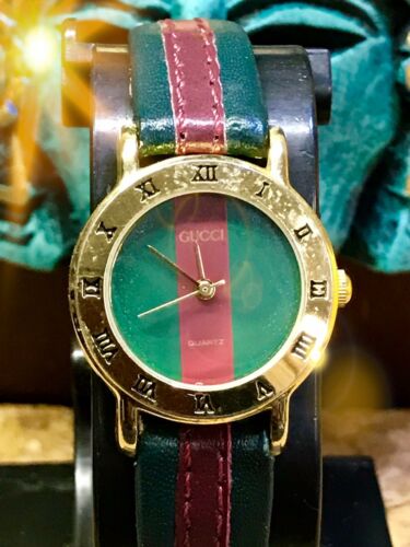 Gucci red and green on sale watch