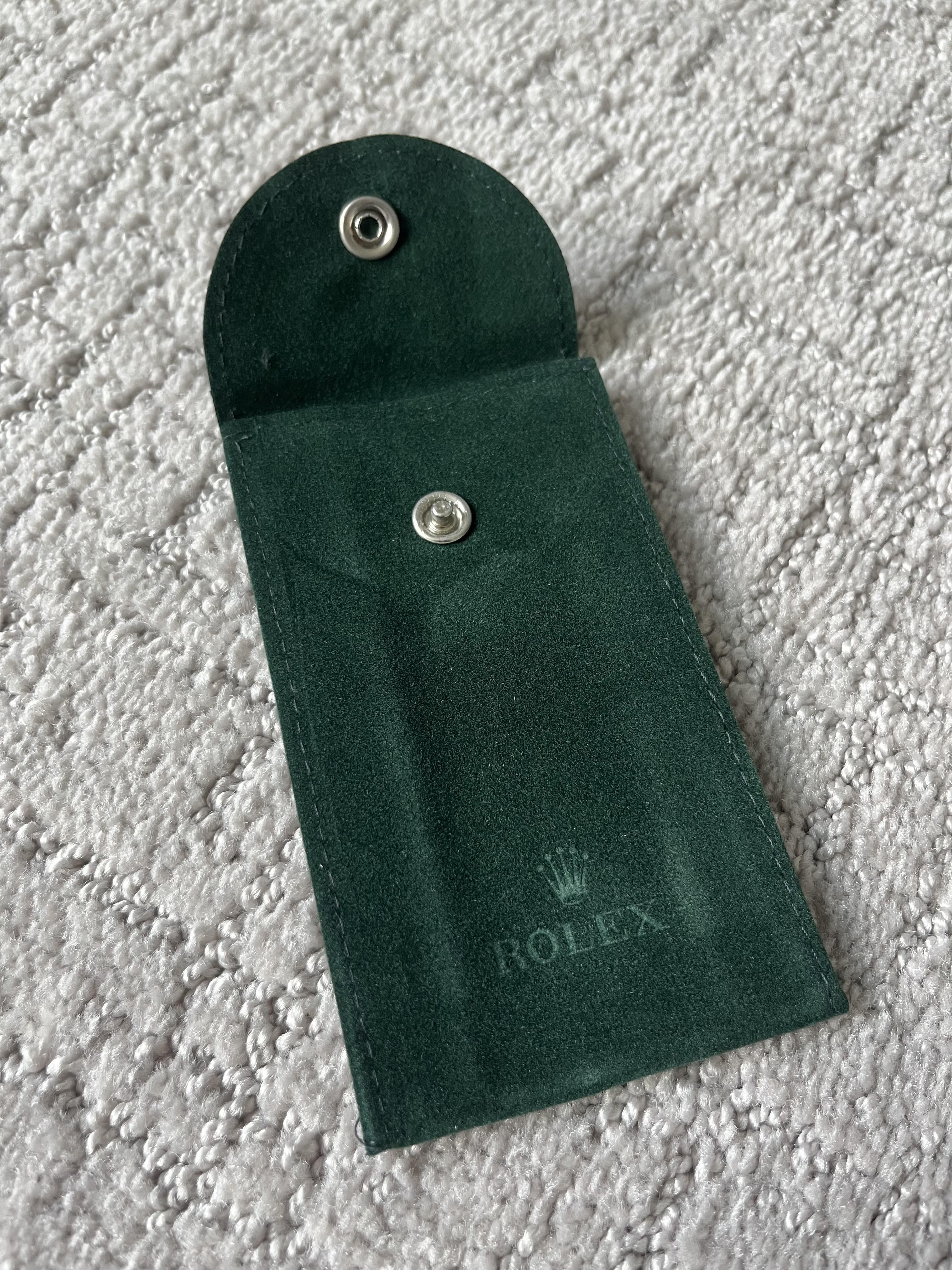 Rolex discount green pouch