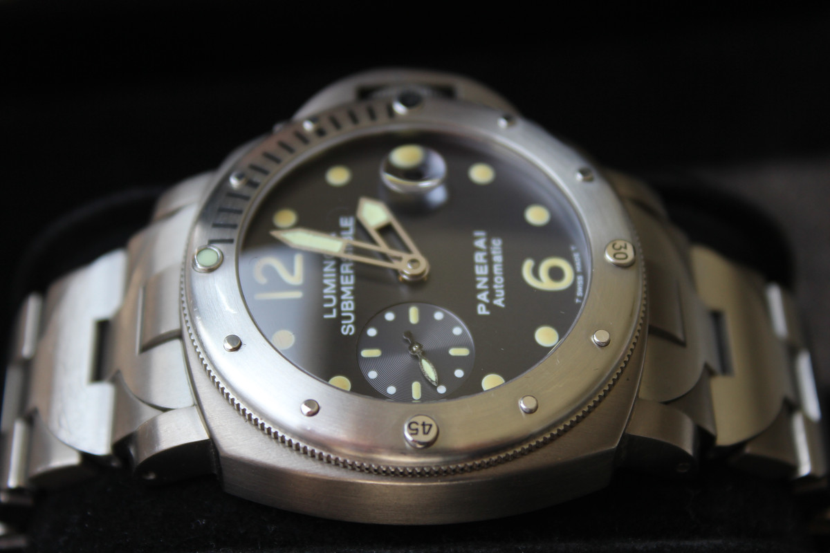 FS Panerai Luminor Submersible PAM 106 TRITIUM DIAL TITANIUM W