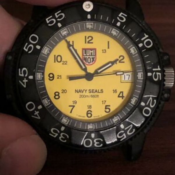43mm Luminox Navy Seals Yellow Face 200M Watch Tritium 3H MBM REPAIR OR