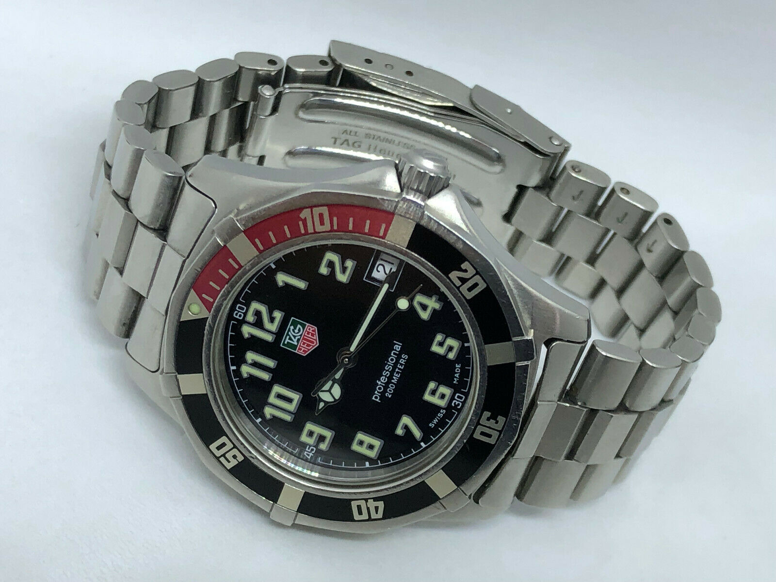 TAG HEUER PROFESSIONAL 200 METERS DIVER S COKE BEZEL WM1112