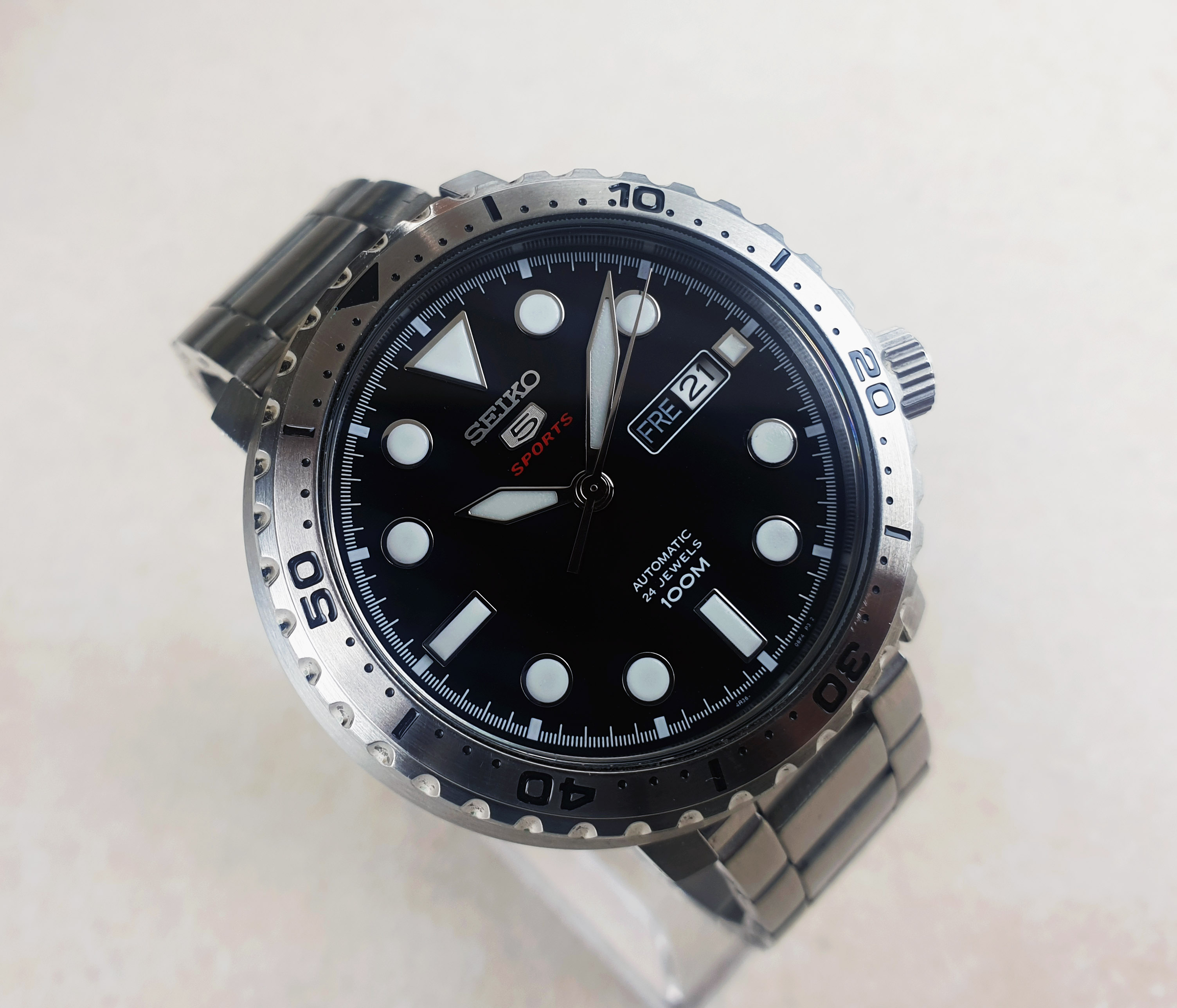 SEIKO 5 SPORTS 4R36-06N0 BOTTLE CAP | WatchCharts Marketplace