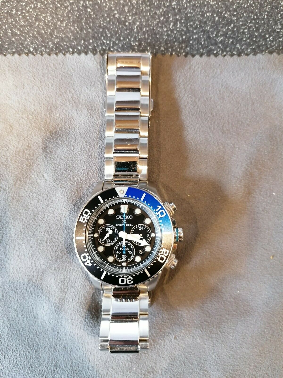 Seiko Solar Batman SSC017 Prospex v175-0ad0 Chronograph Air