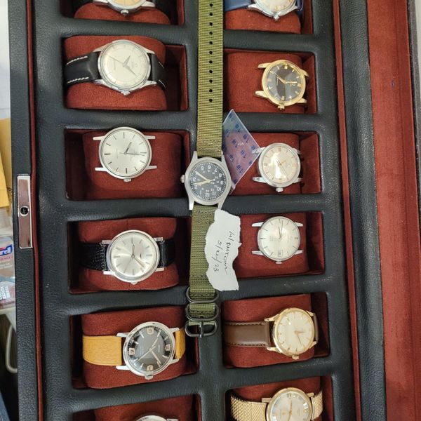 [WTS] Glossy Black Vintage Skin Diver 399 WatchCharts