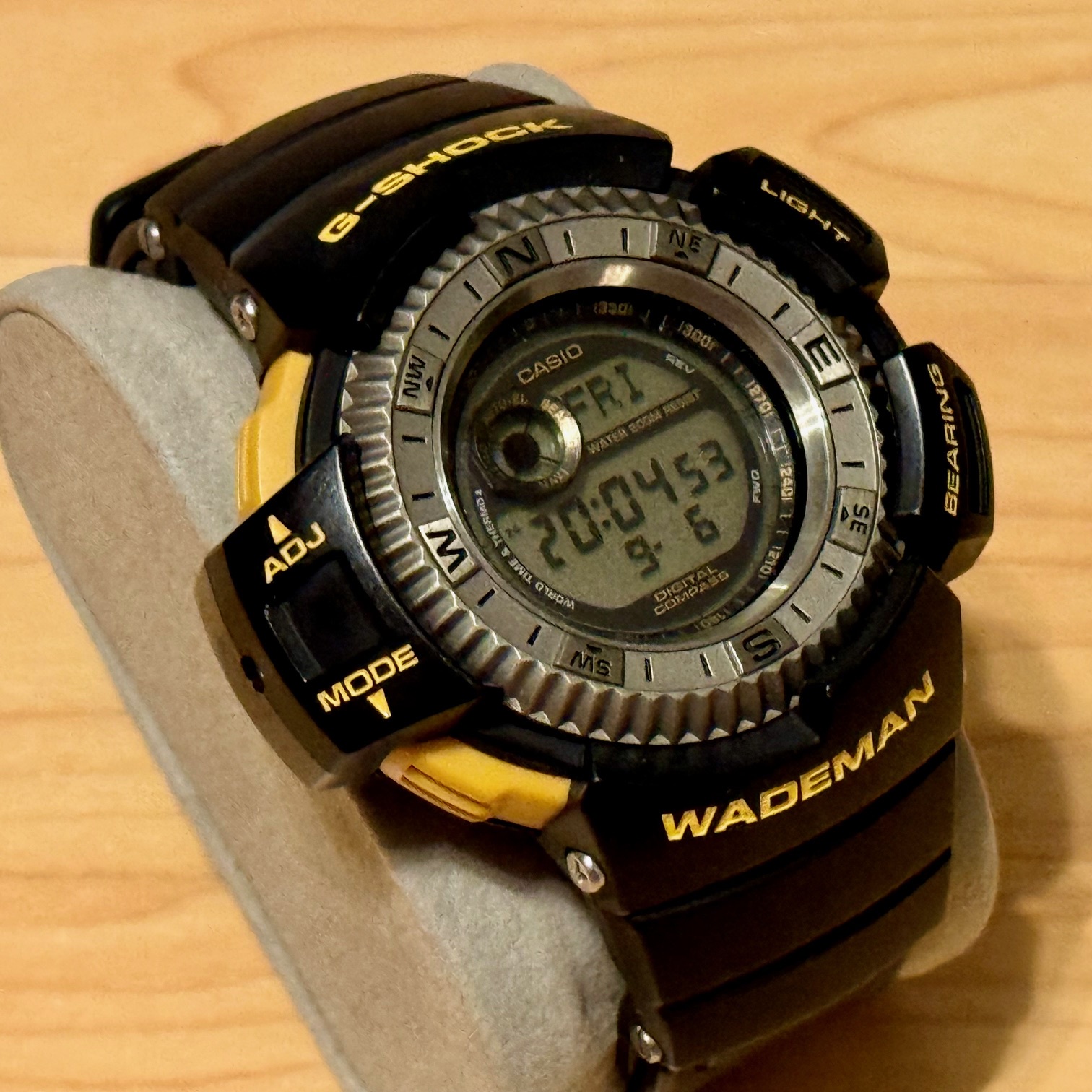 WTS Casio G Shock DW 9800 1BV Wademan Digital Compass Thermometer Master of G Vintage Digital Watch 9800 WatchCharts UK