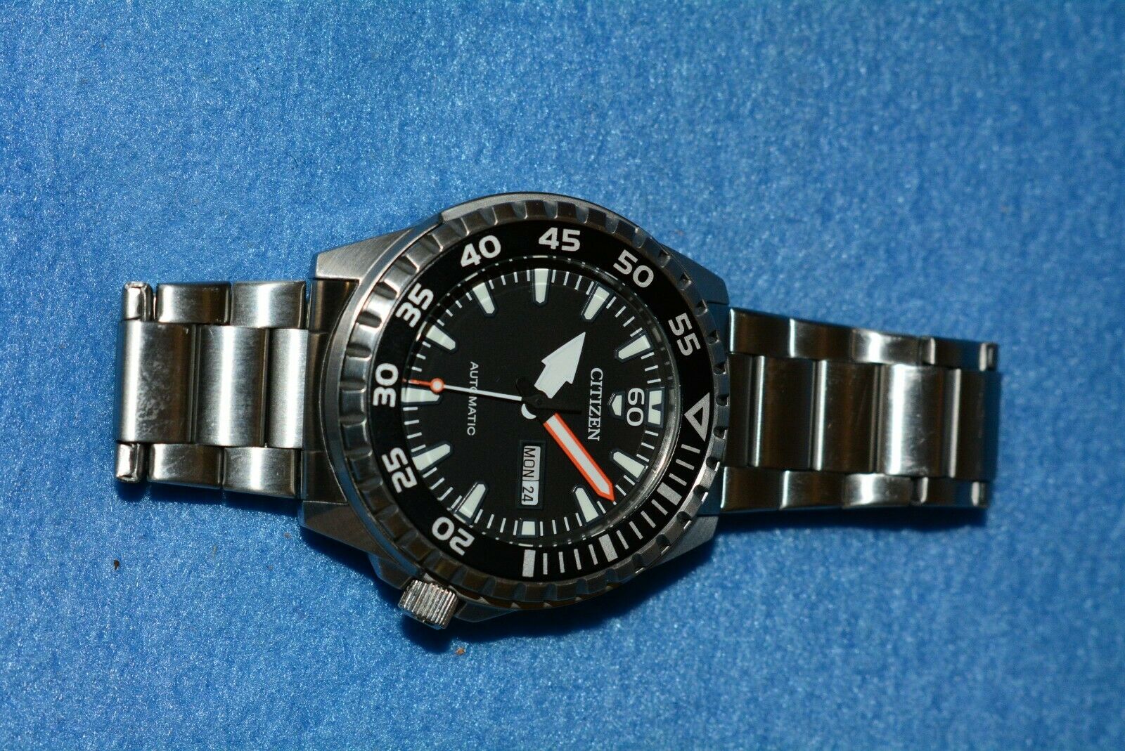 Citizen Automatic Diver Style Watch 8200-S109744 GN-4-S with Box