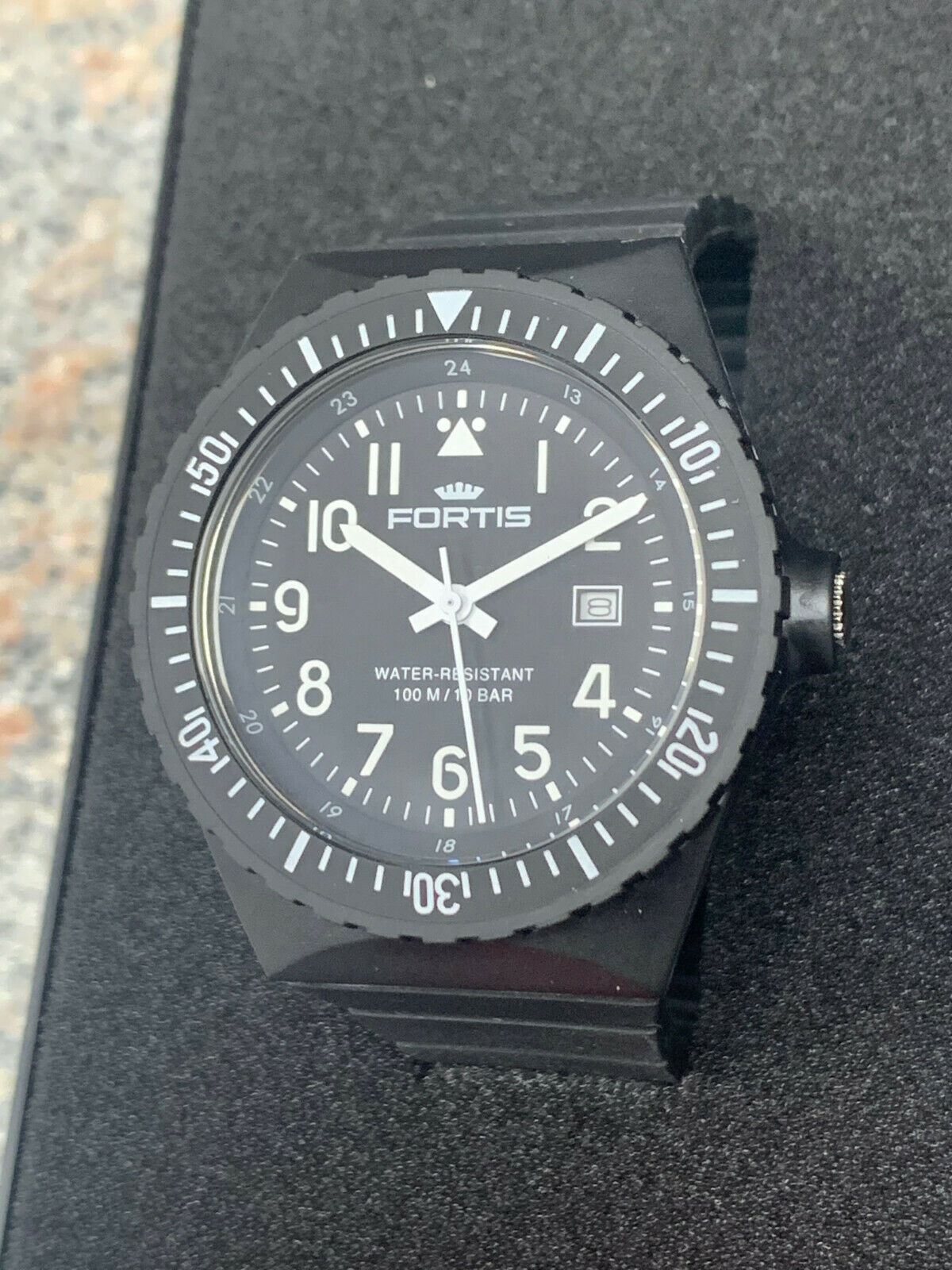 FORTIS COLORS 704.10.185.1 ベゼル10種付き Fortis 