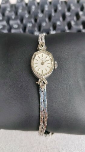 Vintage Lady Hamilton L&W 22 Jewel 761 14k Gold Diamond Watch Runs