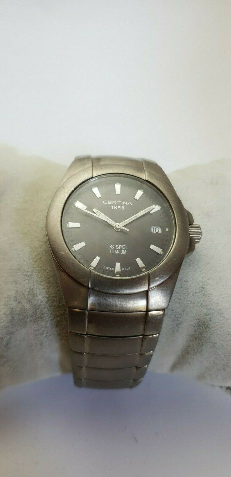 Swiss Made Certina DS SPEL Titanium 100m great condition