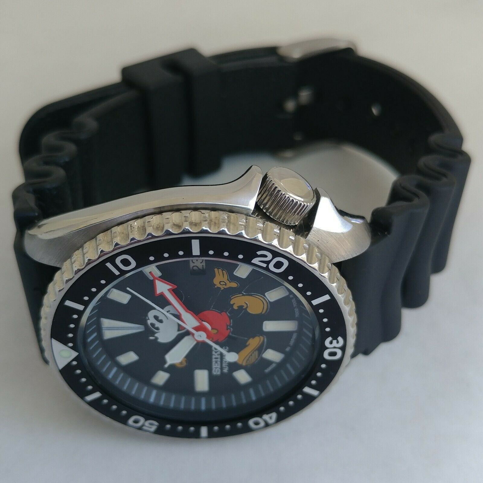 Seiko 7002-7000 Vintage Divers Mickey Mouse Automatic Watch Mod