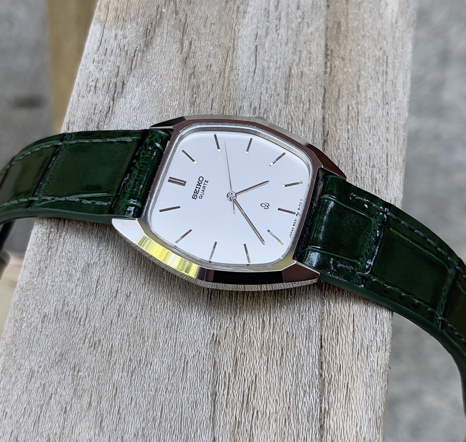 320 USD] Seiko 5931-5180 SHAC Case Vintage Dress Watch - Circa 