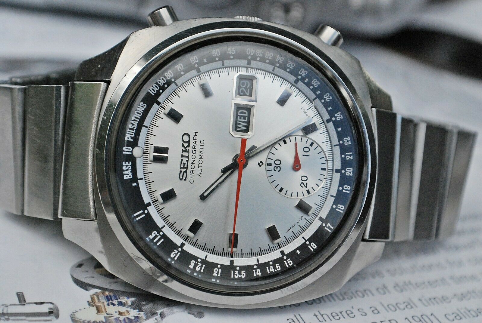 Seiko 6139-6022 Pulsations Automatic Chrono Gents Doctors Vintage  Watch-Superb! | WatchCharts