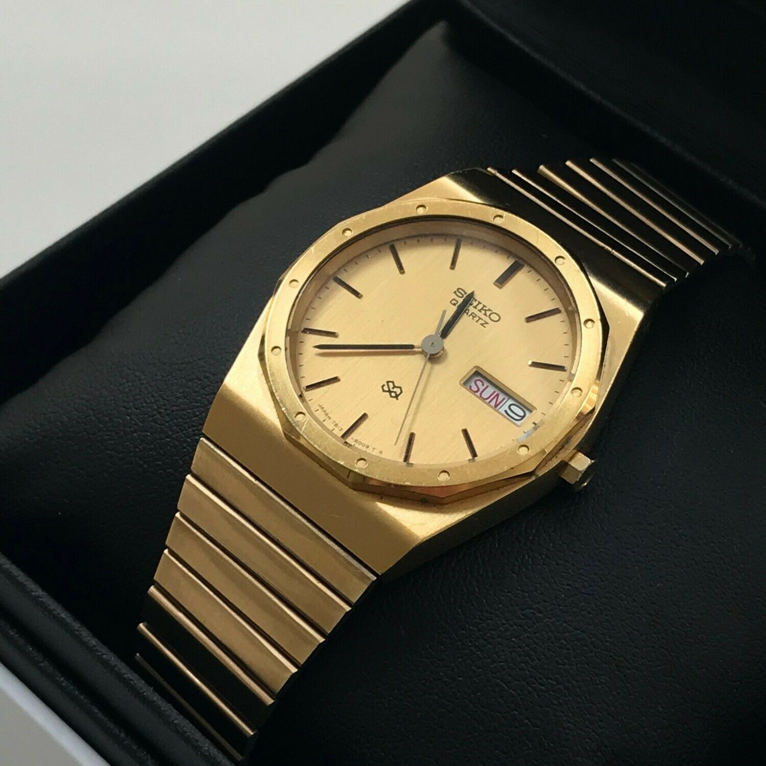 VINTAGE GOLD SEIKO SQ 7813-6009 Day Date Wristwatch | WatchCharts