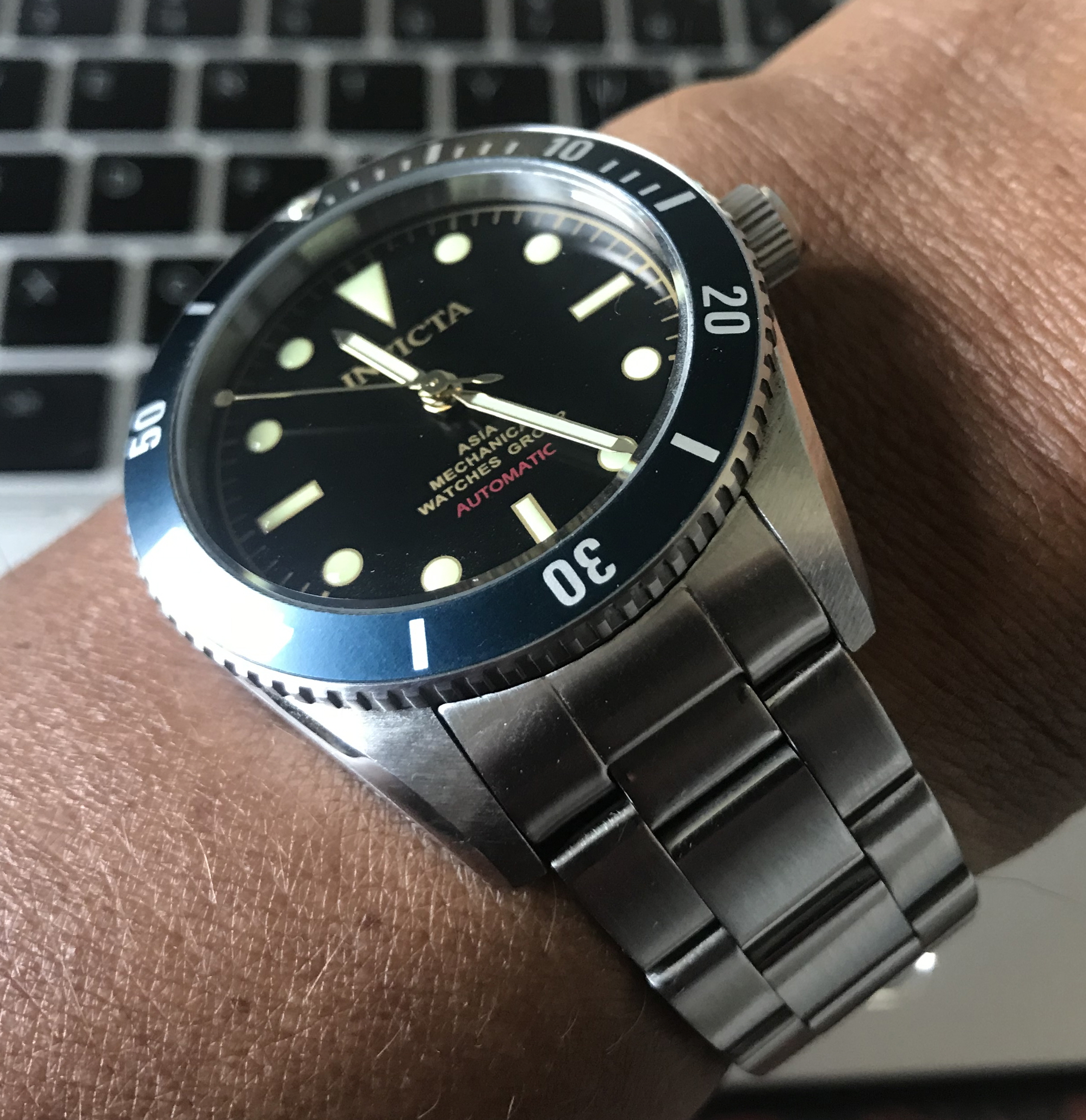 Invicta 31290 online canada