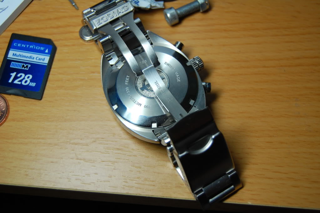 Zodiac Olympus Z02700 SS Chronograph | WatchCharts Marketplace