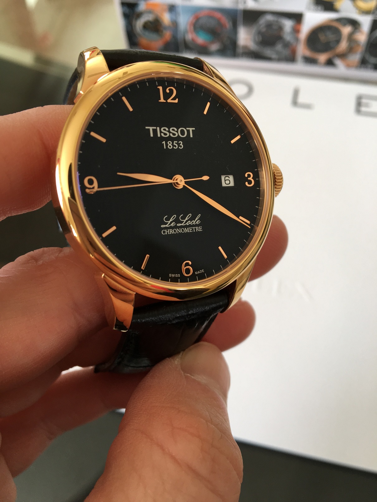 SOLD Tissot Le Locle Automatic COSC WatchCharts