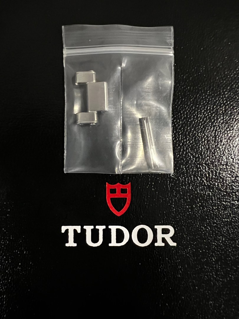 Tudor black best sale bay half link