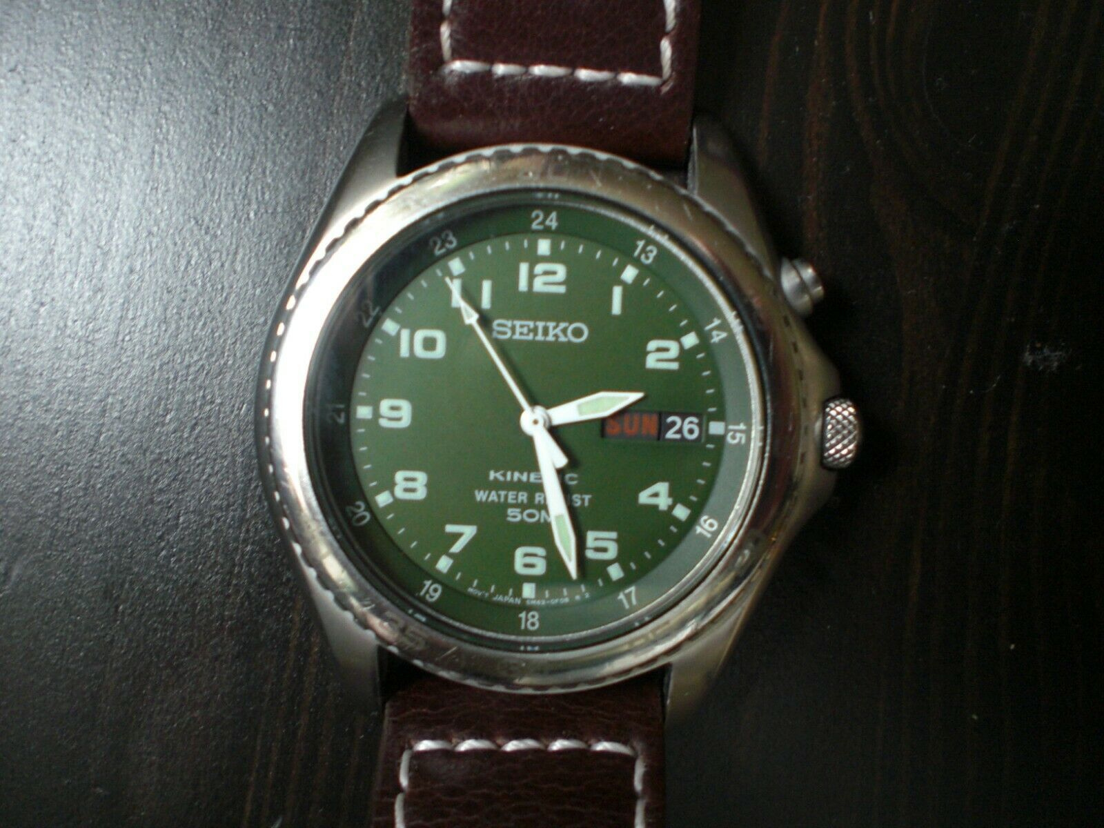 seiko kinetic military watch