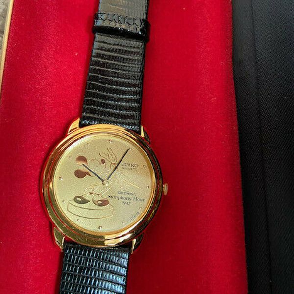 Disney Seiko “Symphony Hour 1942” Mickey Mouse SFP522 Watch 7N00