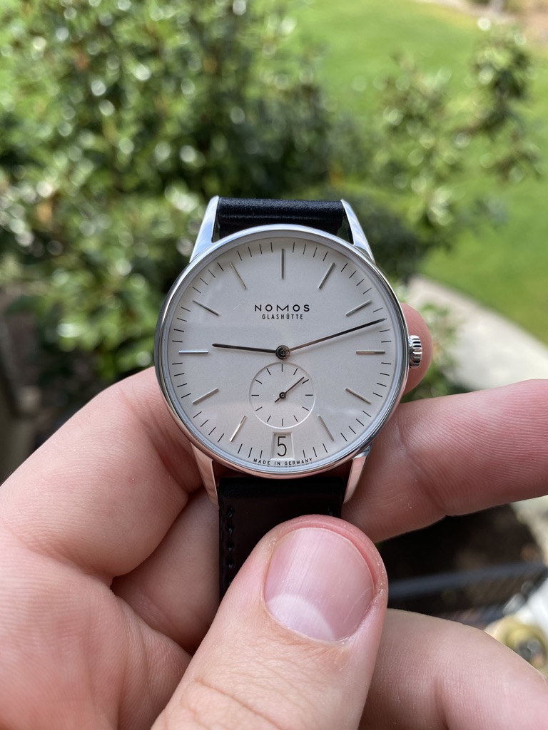 nomos 381