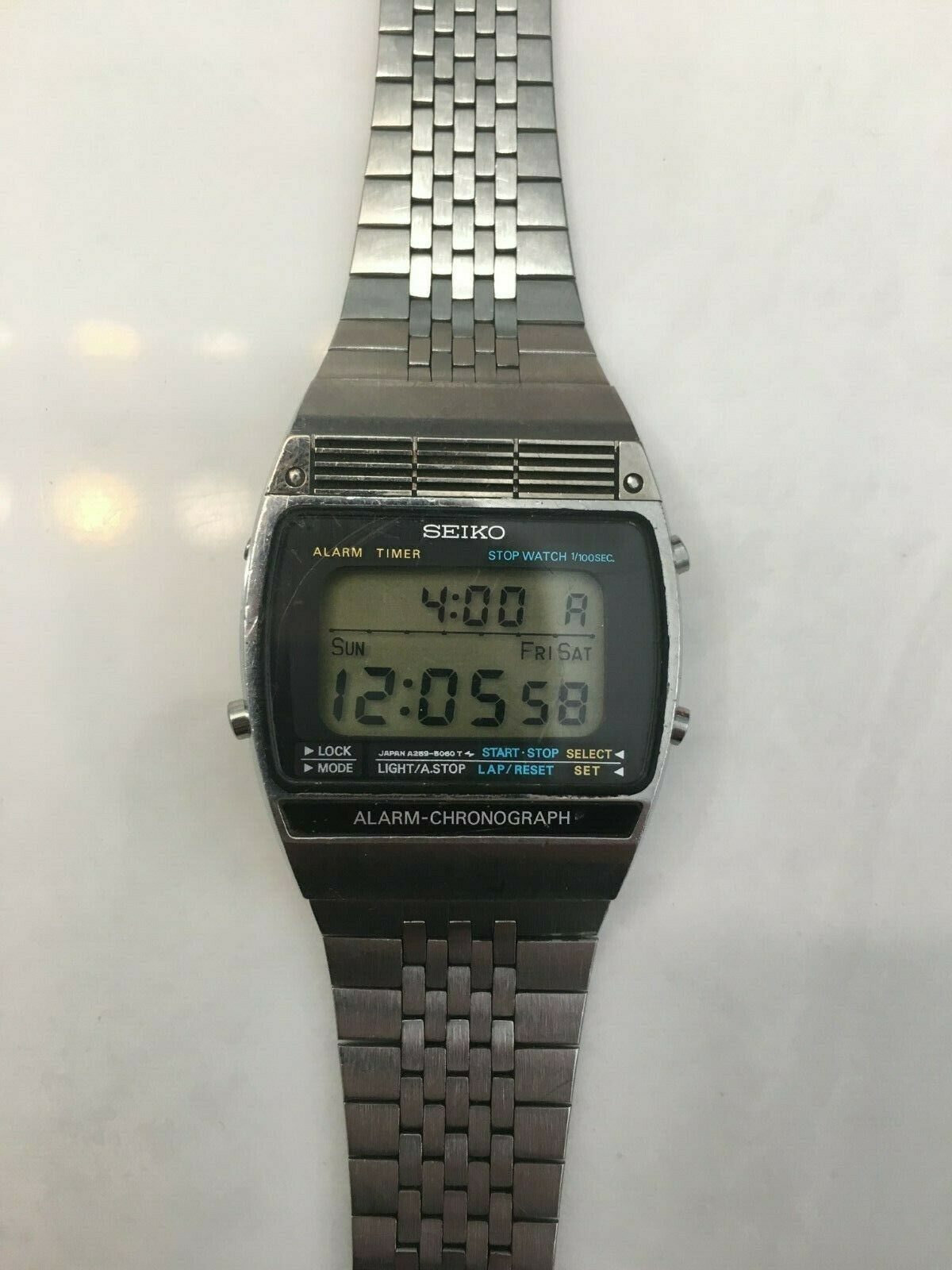 Seiko a259-5070 vintage LCD alarm chronograph | WatchCharts