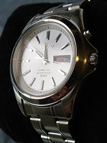 Seiko kinetic water hot sale resistant 50m