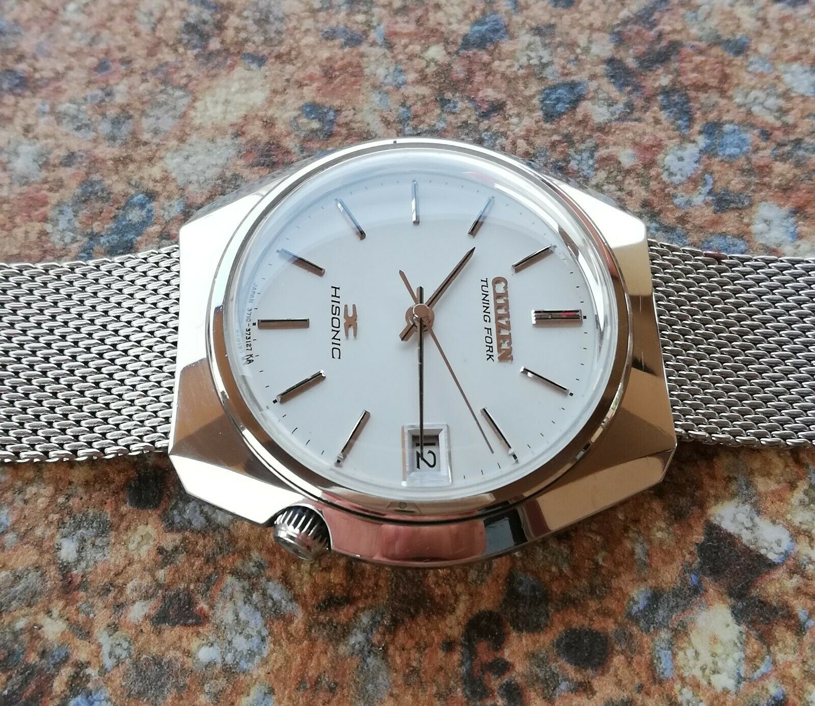 Rare Citizen Hisonic Tuning Fork Watch 3711-373111 Y May